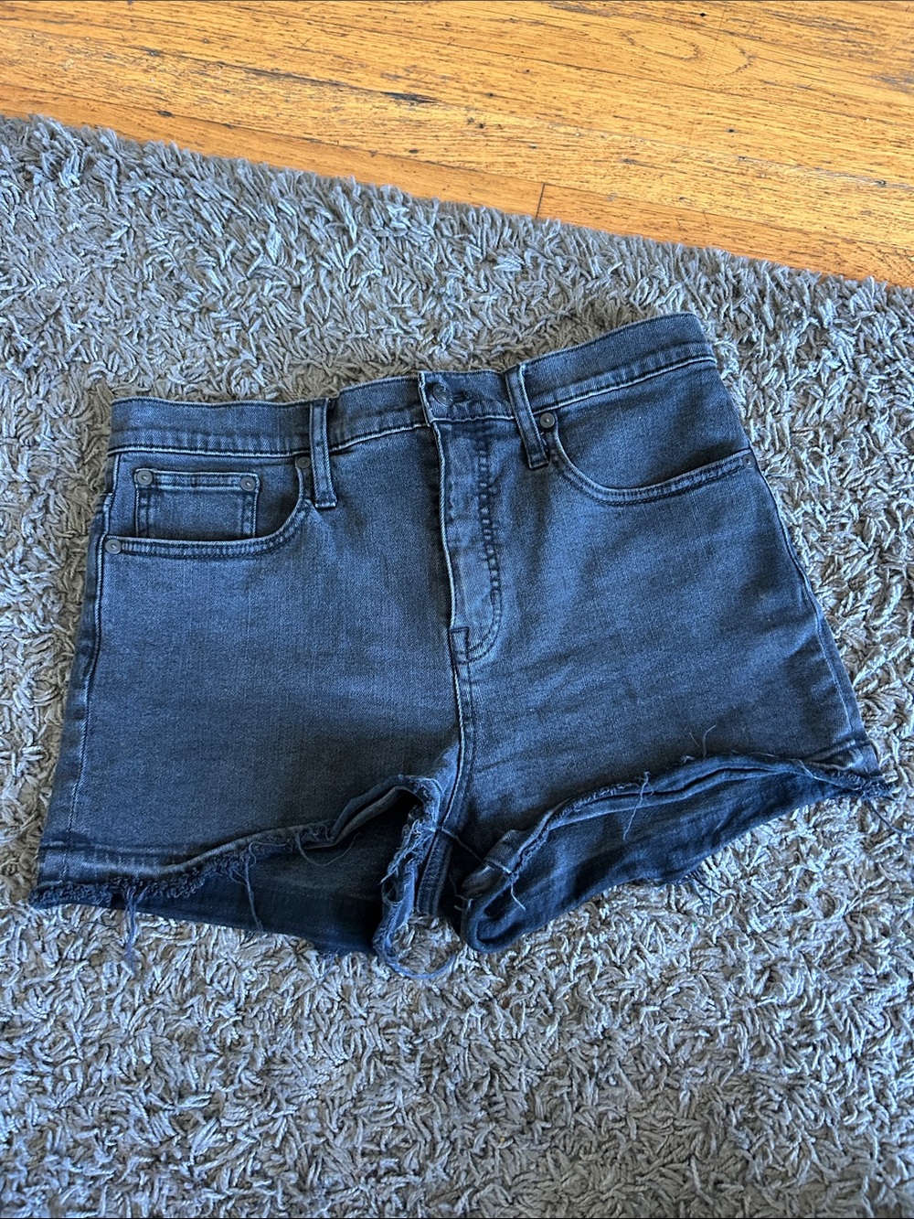 Madewell Women’s Black Denim Cutoff Shorts Size 29